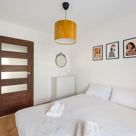 ורשה Maroks Zolwia Apartment מראה חיצוני תמונה
